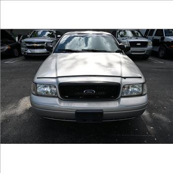 2011 Ford Crown Victoria (Aventura, FL 33180)