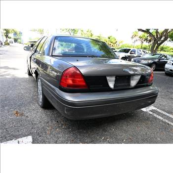 2011 Ford Crown Victoria (Aventura, FL 33180)