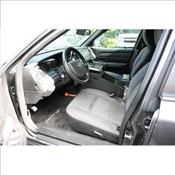 2011 Ford Crown Victoria (Aventura, FL 33180)