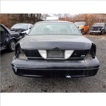 2011 Ford Crown Victoria (Hartford, CT 06114)