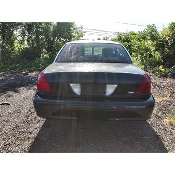 2011 Ford Crown Victoria (Hartford, CT 06114)