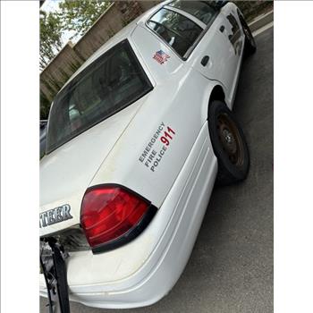 2011 Ford Crown Victoria (Murrieta, CA 92562)