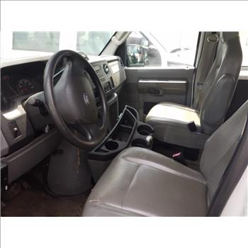 2011 Ford E150 (Staten Island, NY 10309)