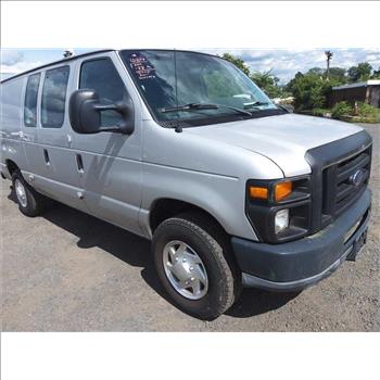 2011 Ford E-350 (Hartford, CT 06114)