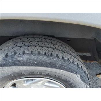 2011 Ford E-350 (Hartford, CT 06114)