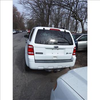 2011 Ford Escape Hybrid (Staten Island, NY 10309)