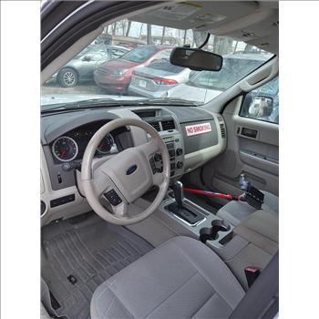 2011 Ford Escape Hybrid (Staten Island, NY 10309)