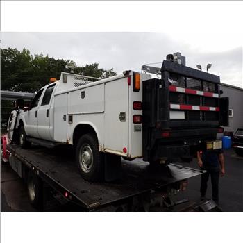 2011 Ford F350 (Staten Island, NY 10309)