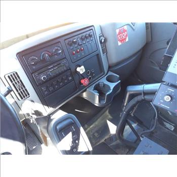 2011 International 7400 (Hartford, CT 06114)