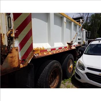 2011 Mack MRU613 (Staten Island, NY 10309)
