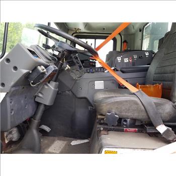 2011 Mack MRU613 (Staten Island, NY 10309)