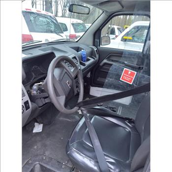 2012 AM GENERAL MV-1 (Staten Island, NY 10309)