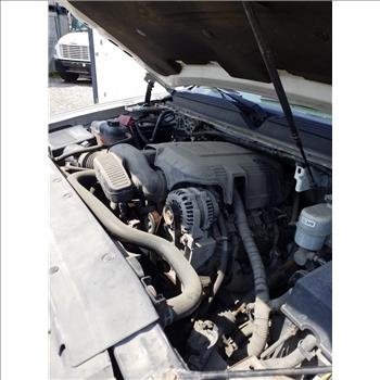 2012 Chevrolet Suburban (Staten Island, NY 10309)
