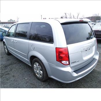 2012 Dodge Caravan 7 Passenger Van (Hartford, CT 06114)