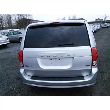 2012 Dodge Caravan 7 Passenger Van (Hartford, CT 06114)