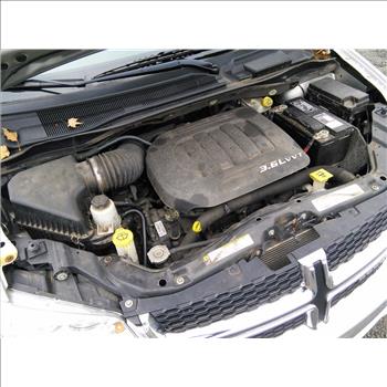 2012 Dodge Caravan 7 Passenger Van (Hartford, CT 06114)