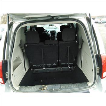 2012 Dodge Caravan 7 Passenger Van (Hartford, CT 06114)
