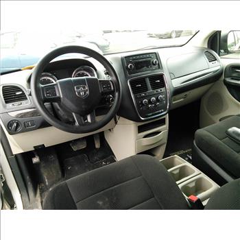 2012 Dodge Caravan 7 Passenger Van (Hartford, CT 06114)