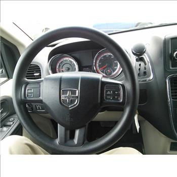 2012 Dodge Caravan 7 Passenger Van (Hartford, CT 06114)