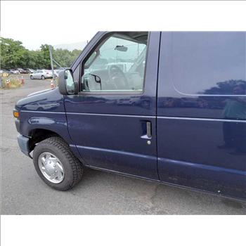 2012 Ford E150 (Hartford, CT 06114)