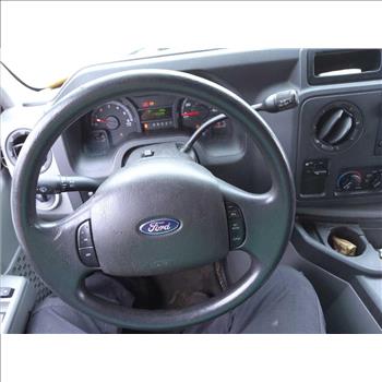 2012 Ford E150 (Hartford, CT 06114)