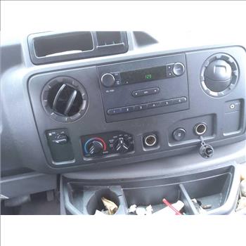 2012 Ford E150 (Hartford, CT 06114)