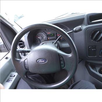 2012 Ford E150 (Hartford, CT 06114)