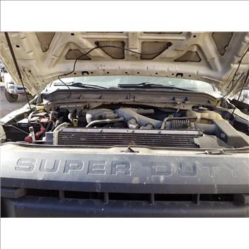 2012 Ford F450 (Staten Island, NY 10309)