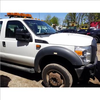 2012 Ford F450 (Staten Island, NY 10309)