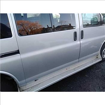 2012 GMC Savana (Hartford, CT 06114)