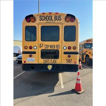 2012 IC Corp Bus (Merced, CA 95348)