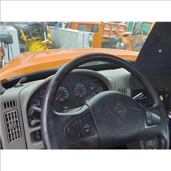 2012 International 7400 (Hartford, CT 06114)