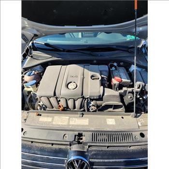 2012 Volkswagen Passat (Jamaica, NY 11430)