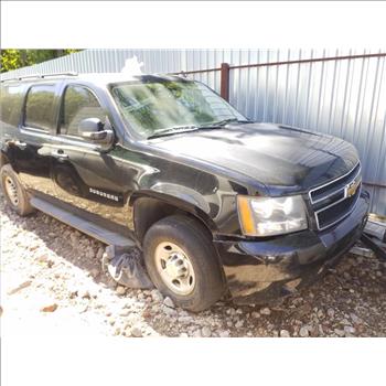 2013 Chevrolet Suburban (Staten Island, NY 10309)