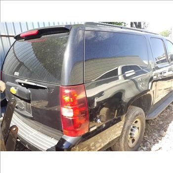 2013 Chevrolet Suburban (Staten Island, NY 10309)