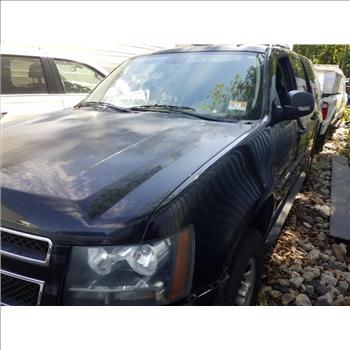 2013 Chevrolet Suburban (Staten Island, NY 10309)