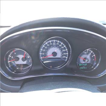 2013 Chrysler 200 (Hartford, CT 06114)