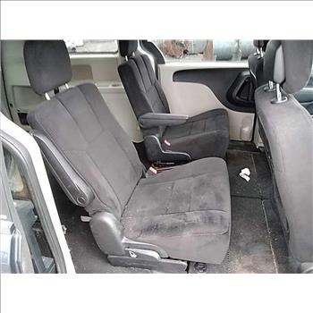 2013 Dodge Grand Caravan (Hartford, CT 06114)