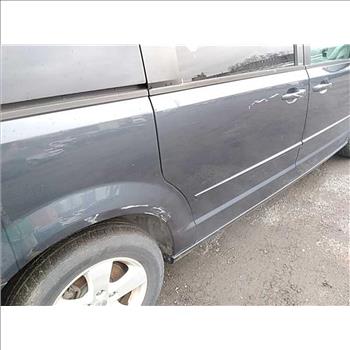 2013 Dodge Grand Caravan (Hartford, CT 06114)