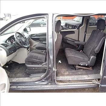 2013 Dodge Grand Caravan (Hartford, CT 06114)