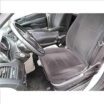 2013 Dodge Grand Caravan (Hartford, CT 06114)