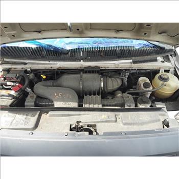 2013 Ford E-350 (Hartford, CT 06114)