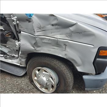 2013 Ford E-350 (Hartford, CT 06114)