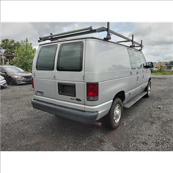 2013 Ford Econoline (Hartford, CT 06114)