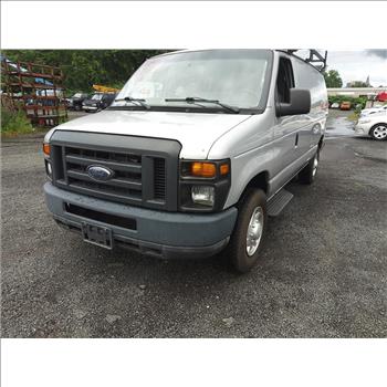 2013 Ford Econoline (Hartford, CT 06114)