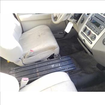 2013 Ford Expedition (Hartford, CT 06114)