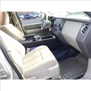2013 Ford Expedition (Hartford, CT 06114)