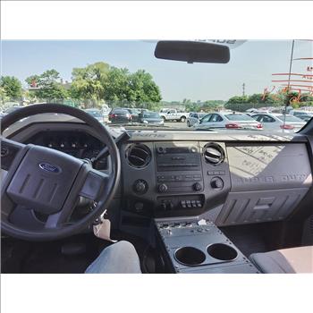 2013 Ford F-350 (Hartford, CT 06114)