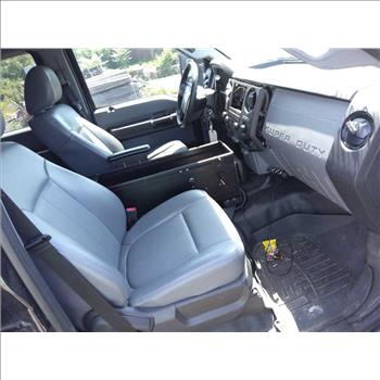 2013 Ford F-350 (Hartford, CT 06114)