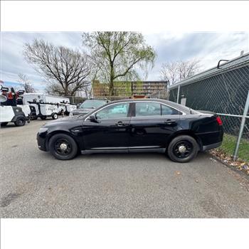 2013 Ford Taurus (Garfield, NJ 07026)